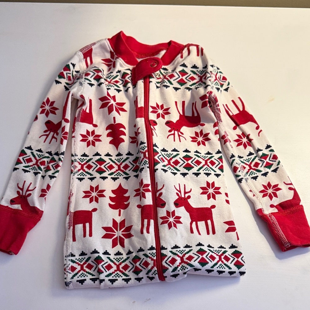 Hanna Andersson Red and White Reindeer Pajamas